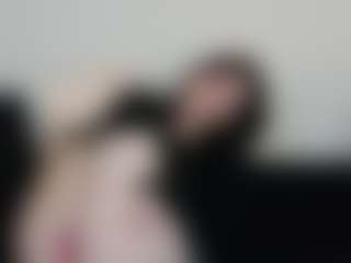 Pretty Audrey's Live Sex Cam Show