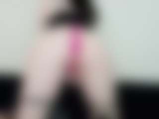 Pretty Audrey's Live Sex Cam Show