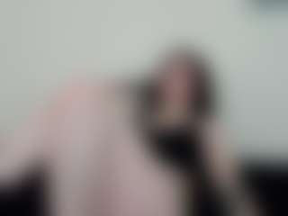 Pretty Audrey's Live Sex Cam Show