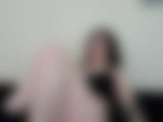 Pretty Audrey's Live Sex Cam Show