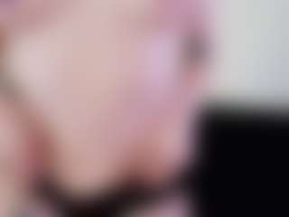 Pretty Audrey's Live Sex Cam Show