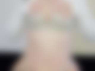 Pretty Audrey's Live Sex Cam Show
