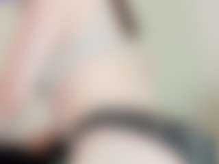 Pretty Audrey's Live Sex Cam Show