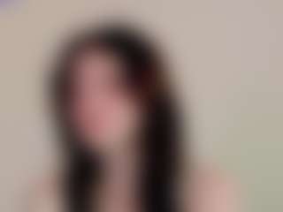 Pretty Audrey's Live Sex Cam Show