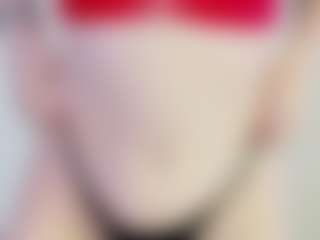 Pretty Audrey's Live Sex Cam Show