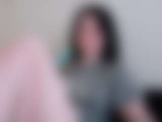 Pretty Audrey's Live Sex Cam Show