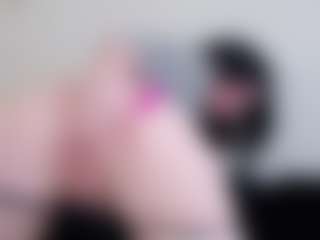 Pretty Audrey's Live Sex Cam Show