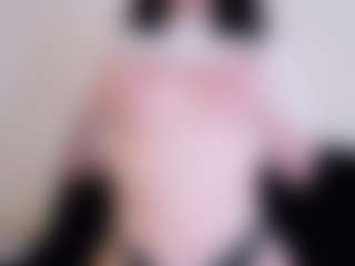 Pretty Audrey's Live Sex Cam Show