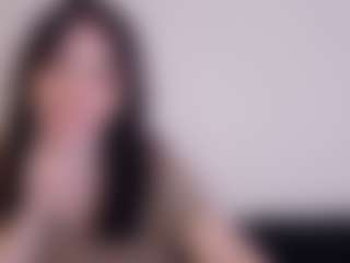 Live cam show with Pretty Audrey - Spank Red Hair on Soda Cam