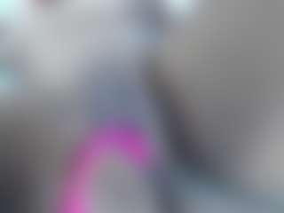 Live cam show with Francihot4 - Oil on anonymated.com