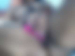 Live cam show with Francihot4 - Gagging on infinitiblacc.com