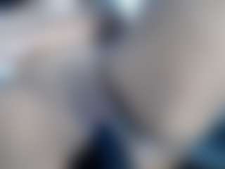 Live cam show with Francihot4 - Spank on studioflirtlive.com