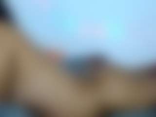 Live cam show with Francihot4 - Double Penetration on madthumbs