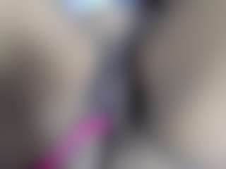 Live cam show with Francihot4 - Double Penetration on Uber Horny