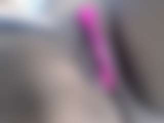 Live cam show with Francihot4 - Gagging on LiveSexCams6