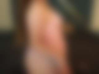 MagicPeachs's Live Sex Cam Show