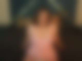 MagicPeachs's Live Sex Cam Show