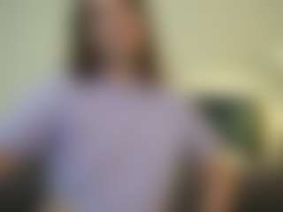MagicPeachs's Live Sex Cam Show