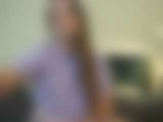 MagicPeachs's Live Sex Cam Show
