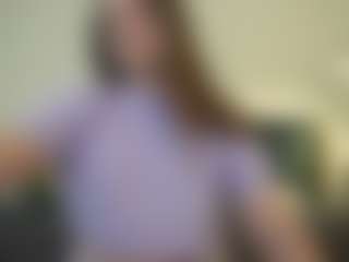 Live cam show with MagicPeachs - Blowjob on Dolls Live