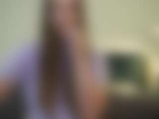 MagicPeachs's Live Sex Cam Show