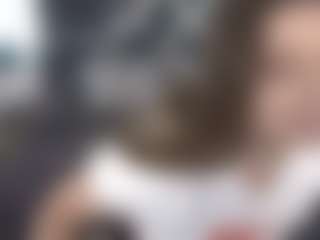 MagicPeachs's Live Sex Cam Show
