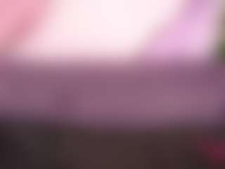 MagicPeachs's Live Sex Cam Show