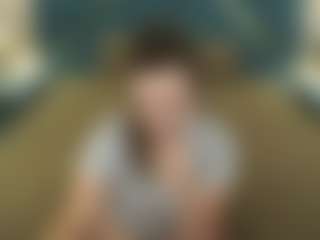 MagicPeachs's Live Sex Cam Show