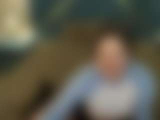 MagicPeachs's Live Sex Cam Show