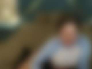 MagicPeachs's Live Sex Cam Show