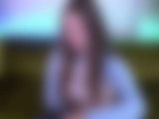 Live cam show with MagicPeachs - Flashing on madthumbs