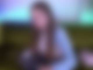 Live cam show with MagicPeachs - Flashing on madthumbs