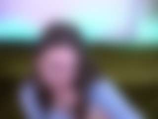 Live cam show with MagicPeachs - Flashing on madthumbs