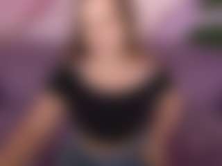 MagicPeachs's Live Sex Cam Show