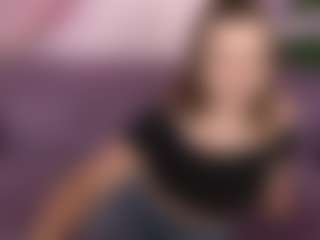 MagicPeachs's Live Sex Cam Show