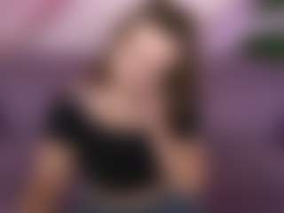 MagicPeachs's Live Sex Cam Show