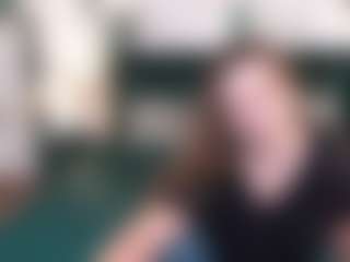 Live cam show with MagicPeachs - Facial on Camiplay Live