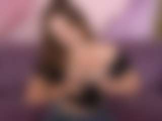 MagicPeachs's Live Sex Cam Show