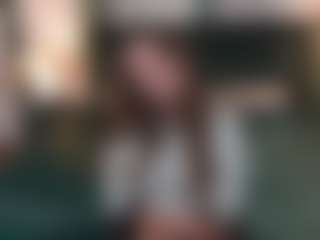 MagicPeachs's Live Sex Cam Show