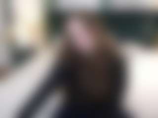 MagicPeachs's Live Sex Cam Show