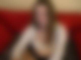 MagicPeachs's Live Sex Cam Show
