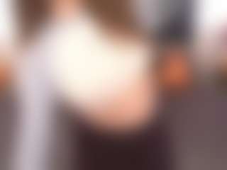 MagicPeachs's Live Sex Cam Show