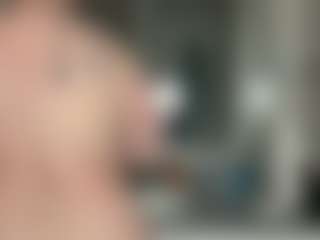 Live cam show with GoddessKing Adriane - White on Soda Cam | united states