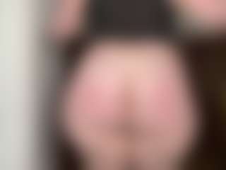Live cam show with GoddessKing Adriane - Biracial on CamwithHer