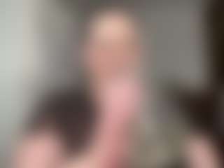 Live cam show with GoddessKing Adriane - American Blonde Hair on alttransgirls | united states