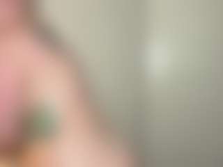 GoddessKing Adriane's Live Sex Cam Show
