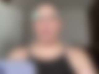 Live cam show with GoddessKing Adriane - White Big Ass on Soda Cam | united states