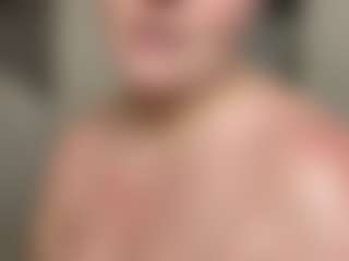 Live cam show with GoddessKing Adriane - Shaved Pussy Big Tits on Camsoda
