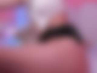 Live cam show with emilly-william - Thin on SinfulBabes