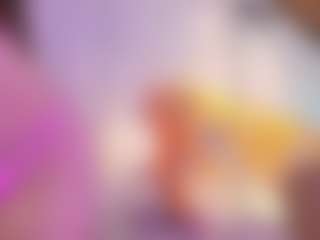 Spettacolo in cam dal vivo con SophiaPaige - Athletic Bedroom su Camsoda
